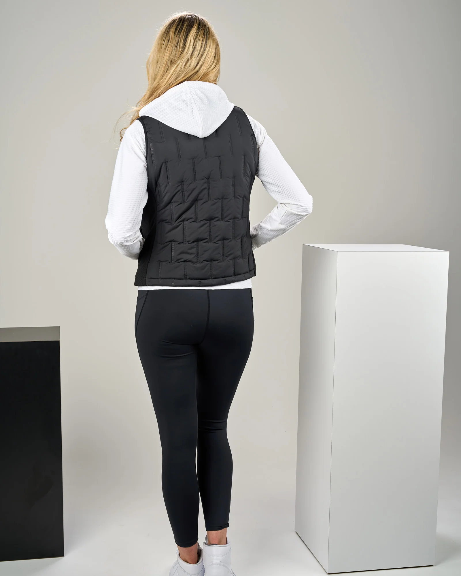 Delia Puff Vest - Image 4