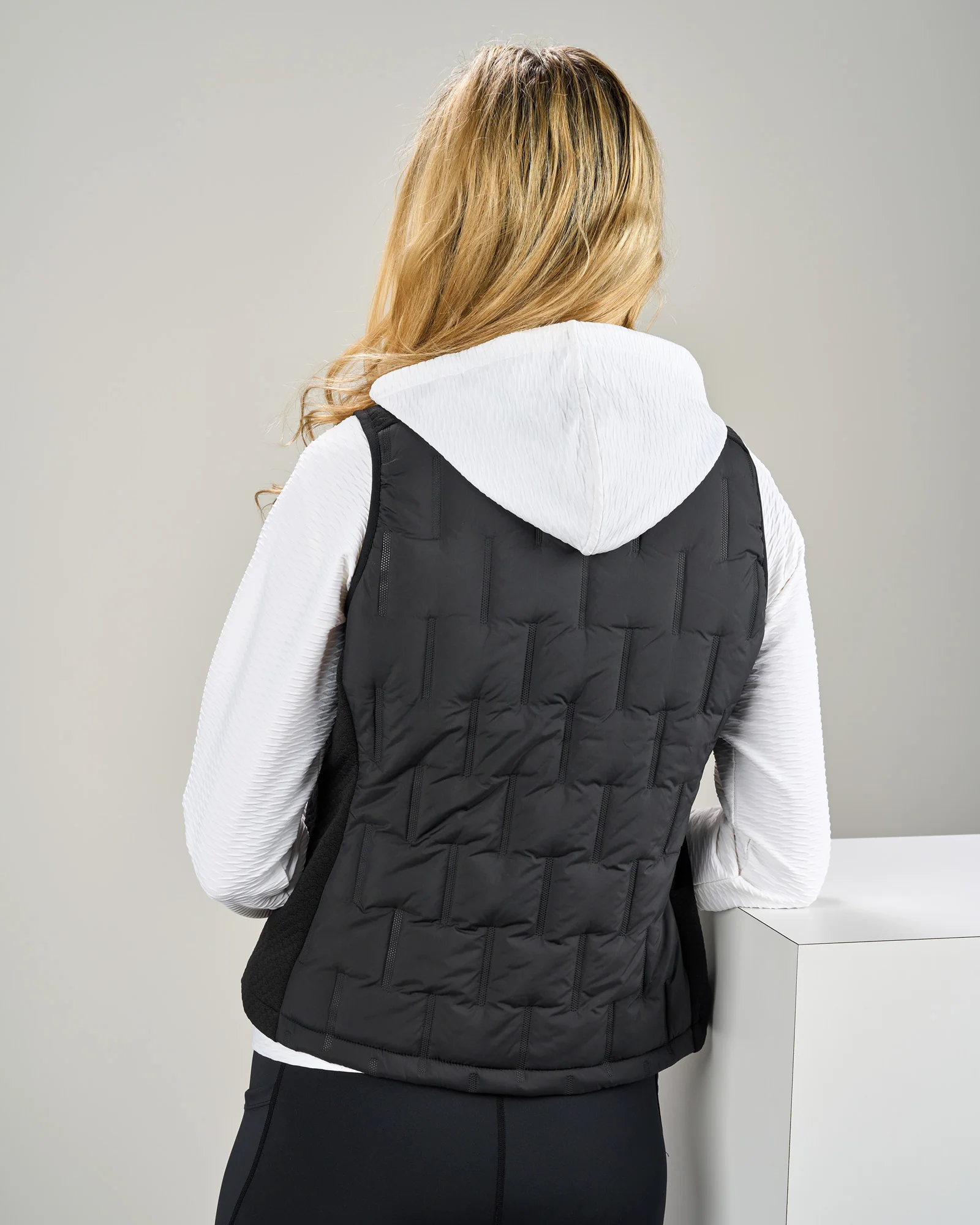 Delia Puff Vest - Image 5