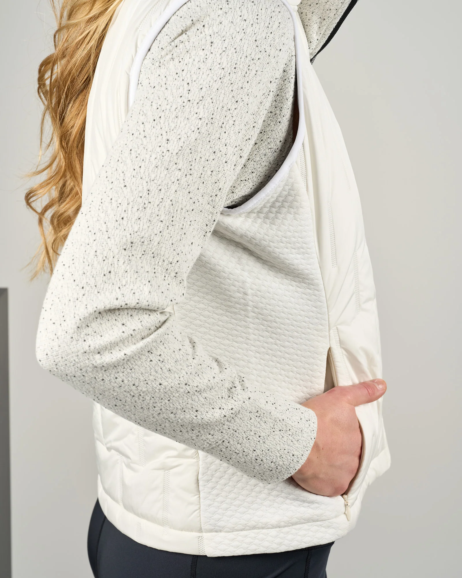 Delia Puff Vest - Image 4