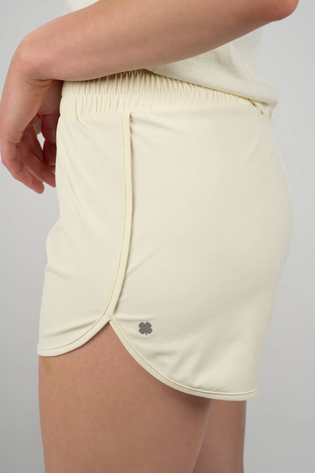 Livie Lou Shorts - Image 4
