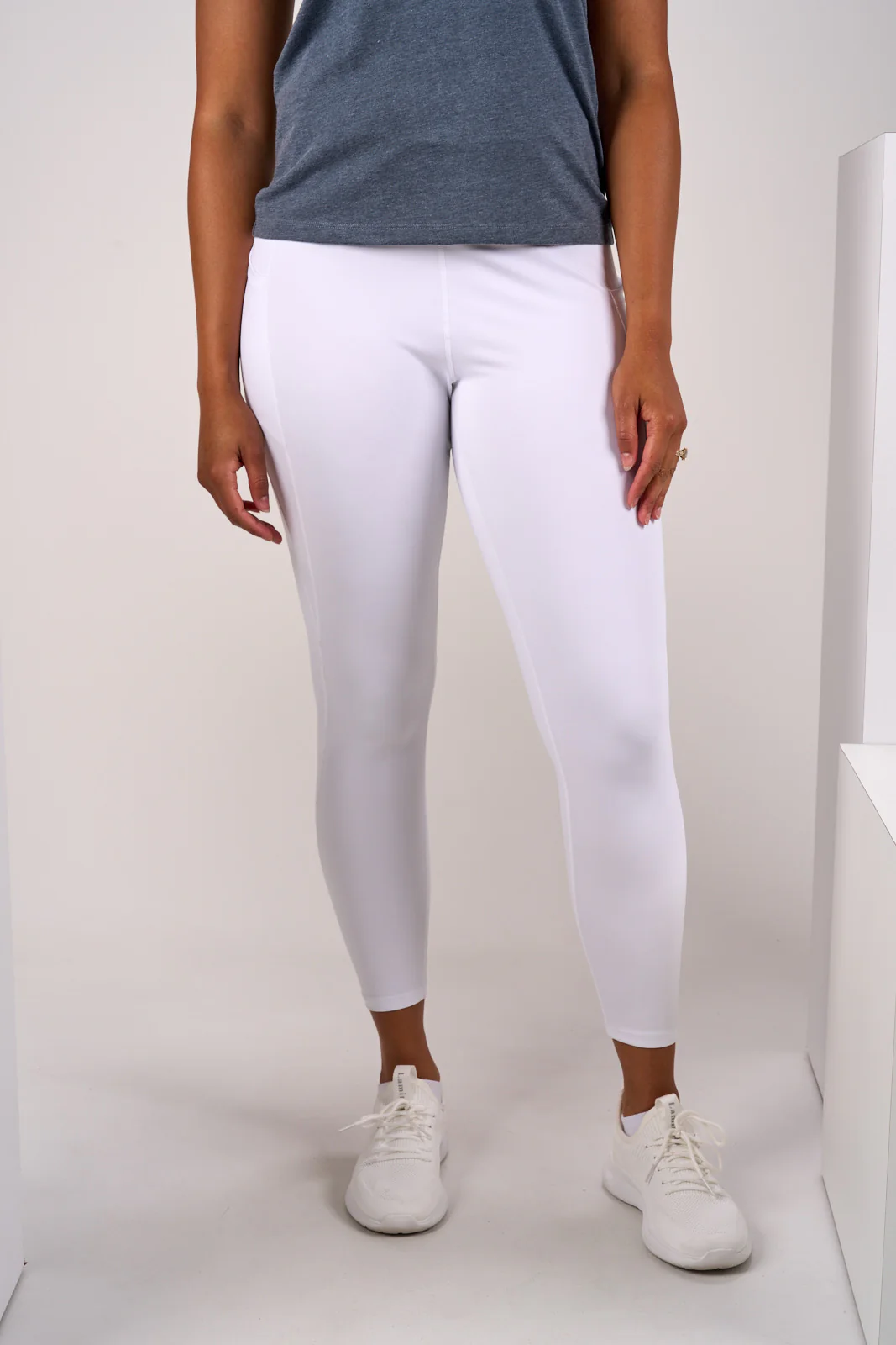 Viva Leggings - Image 2